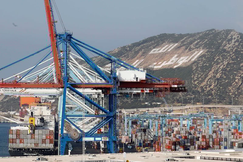 ربط لوجستي جديد بين الصين والمغرب يعزز المبادلات الإفريقية الآسيوية