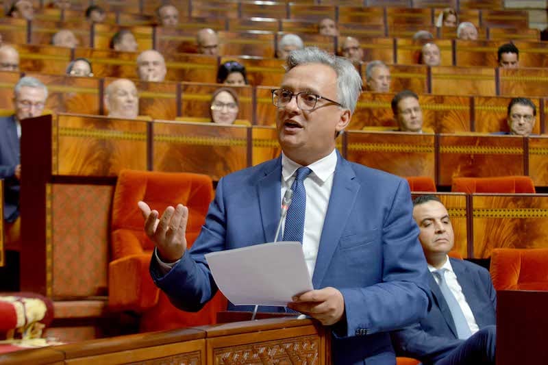 زيدان يؤكد التزام الحكومة بتسهيل استثمارات الجالية وتحسين مناخ الأعمال