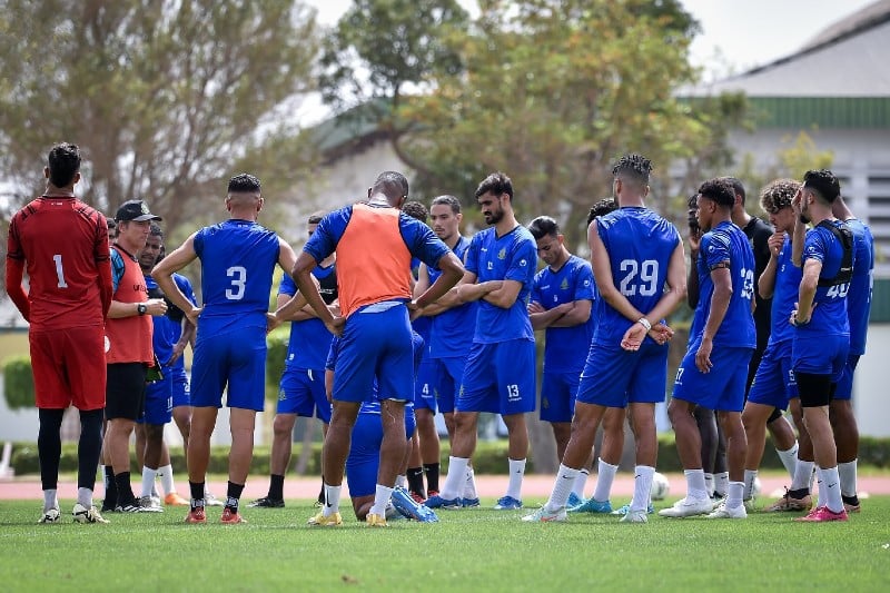 نادي الجيش الملكي يثق في 3 شبان