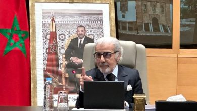 والي بنك المغرب: المنصات التكنولوجية العالمية تهدد أنظمة الدفع الوطنية
