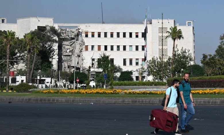 أكثر من 128 ألف نازح بجنوب سوريا