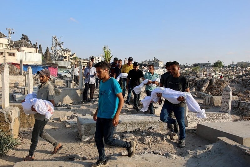 23 قتيلاً في قطاع غزة بينهم 8 أطفال