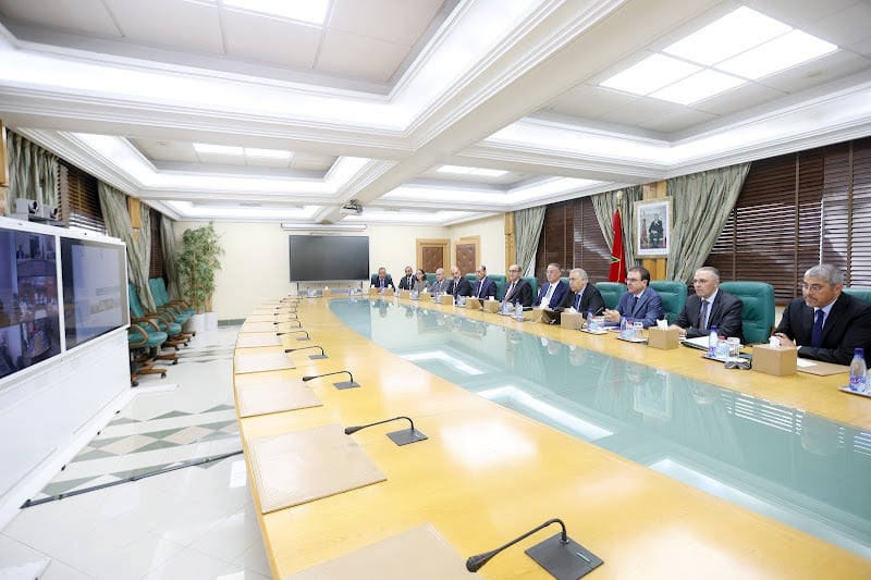 اجتماع يتتبع مشاريع "الكان والمونديال" اجتماع يتتبع مشاريع "الكان والمونديال"