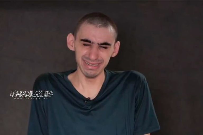"الجهاد" تنشر فيديو لرهينة إسرائيلي