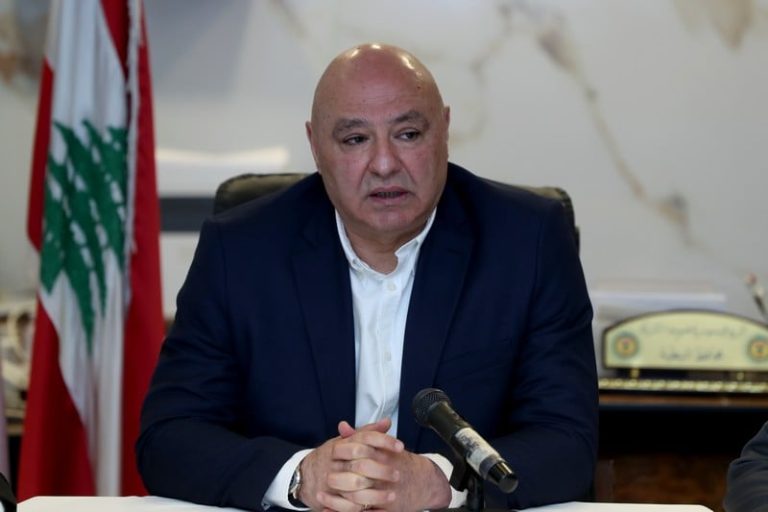 الرئيس اللبناني عون يحذّر من أعداء الداخل