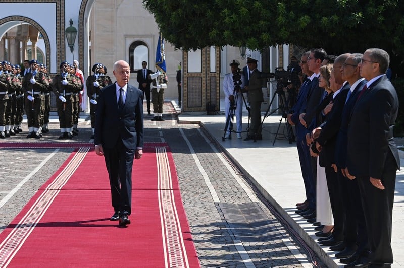 الطائفية تعري ضعف الدولة .. بذور التشيّع الإيراني تنبت في قلب تونس الطائفية تعري ضعف الدولة .. بذور التشيّع الإيراني تنبت في قلب تونس