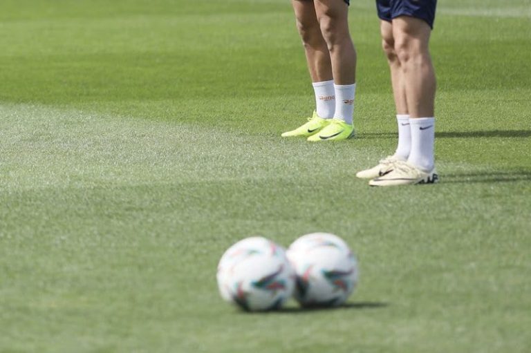 العصبة تحدد بداية الدوري المغربي