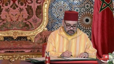 الملك: المرحوم أحمد فرس قدوة للأجيال