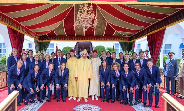 الملك يحفز ارتقاء كرة القدم النسوية الملك يحفز ارتقاء كرة القدم النسوية