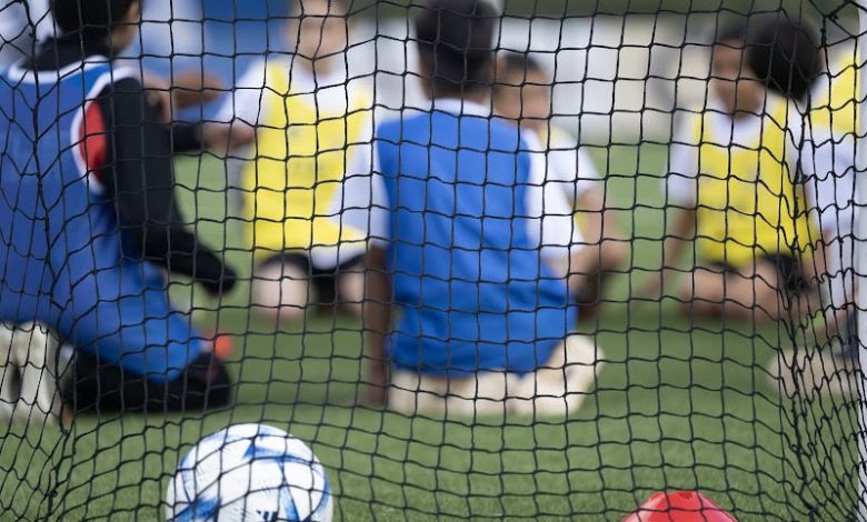 برادة يتفاعل مع شبهات "مواهب كروية" بالتحقيق في اللائحة النهائية