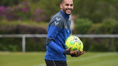 بوطيب يدرس اللعب بالدوري المغربي