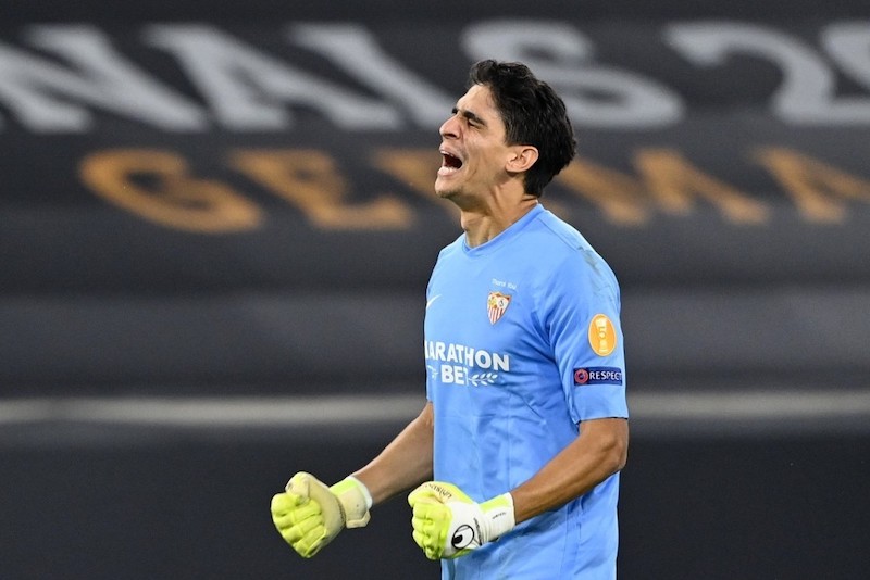 بونو يرحب بالعودة إلى مرمى إشبيلية