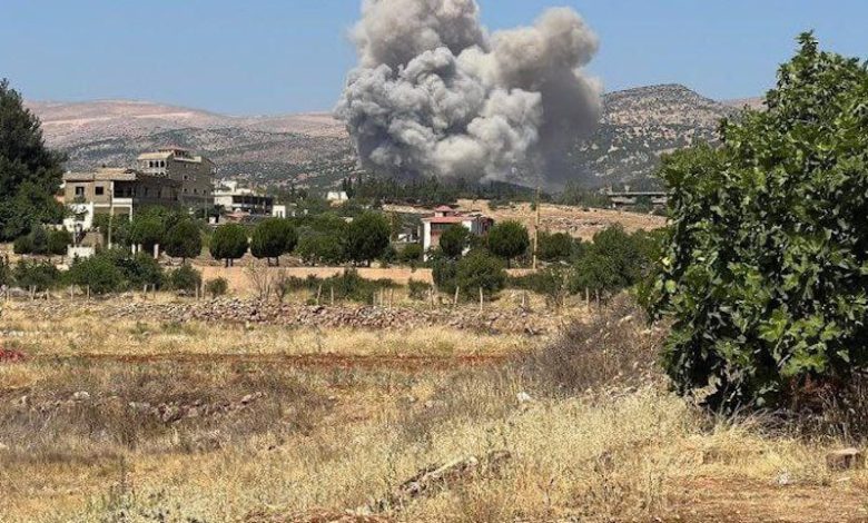 جيش إسرائيل يقصف أهدافا لحزب الله جيش إسرائيل يقصف أهدافا لحزب الله