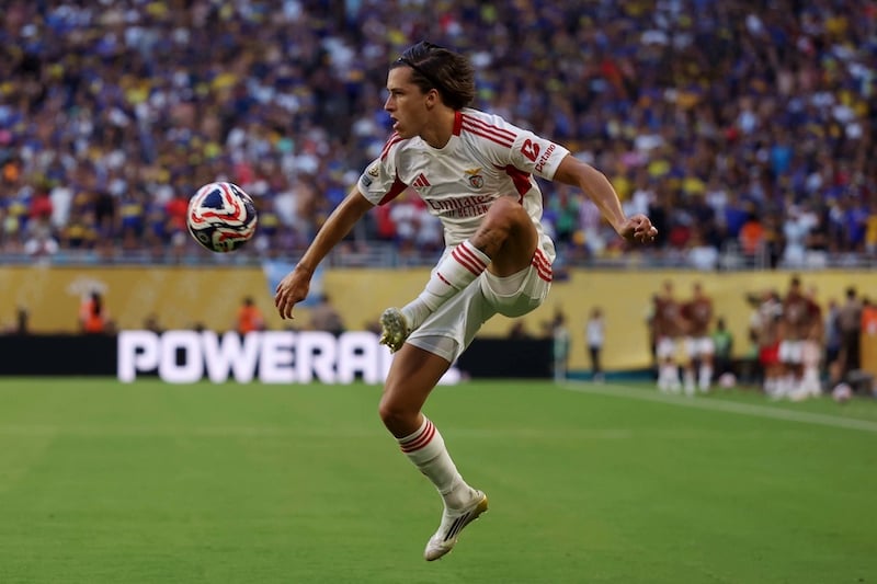 ريال مدريد يجلب الظهير "كاريراس"