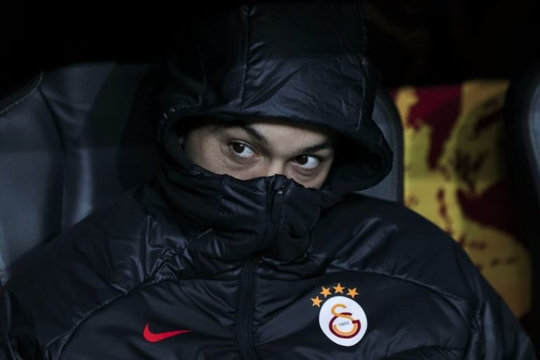 تركيا تطالب زياش بمستحقات ضريبية