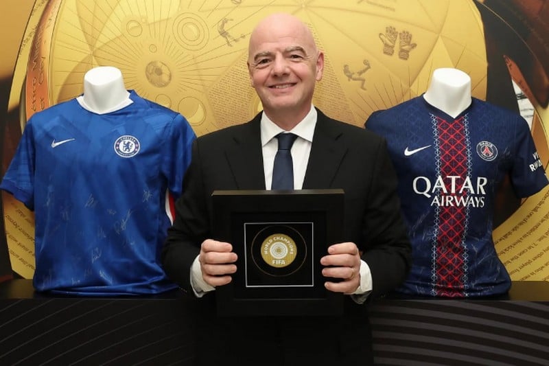 "فيفا" يصل إلى اتفاق لإراحة اللاعبين "فيفا" يصل إلى اتفاق لإراحة اللاعبين