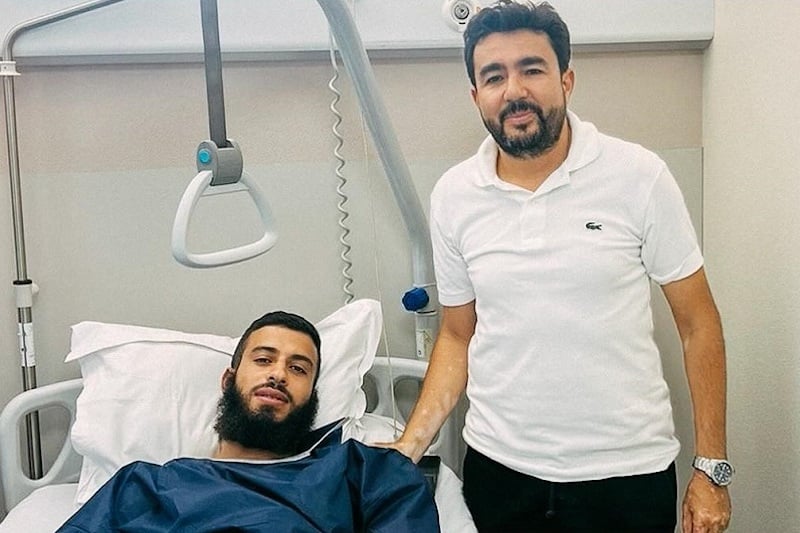 لبحيري يخضع لعملية جراحية ناجحة لبحيري يخضع لعملية جراحية ناجحة