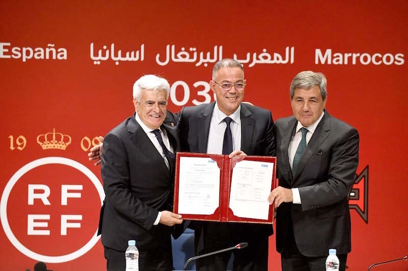 لقجع: تحديد ملاعب مونديال 2030 يخضع للتفاوض بين "الفيفا" والدول الثلاث لقجع: تحديد ملاعب مونديال 2030 يخضع للتفاوض بين "الفيفا" والدول الثلاث