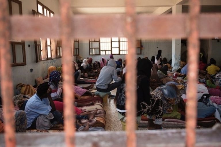 ليبيا تعلن ترحيل مئات السودانيين