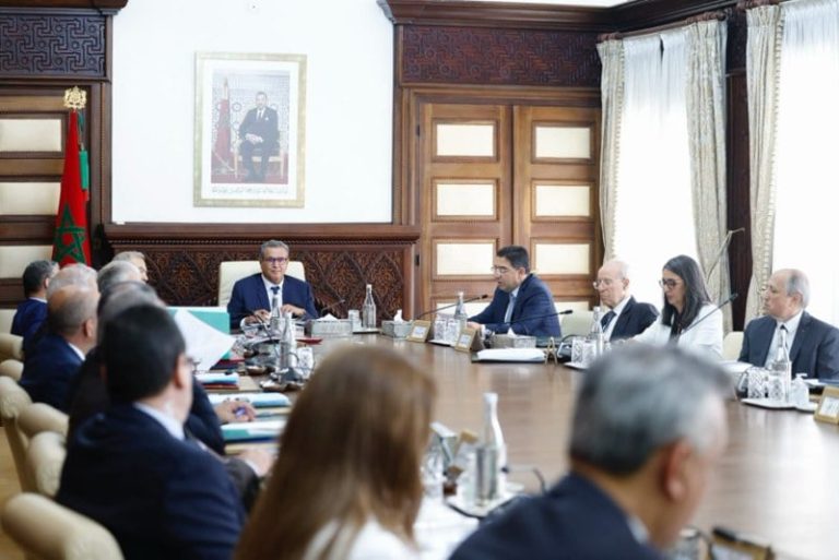 "مالية 2026" في المغرب .. الحكومة تستهدف زيادة النمو وتقليص الديون