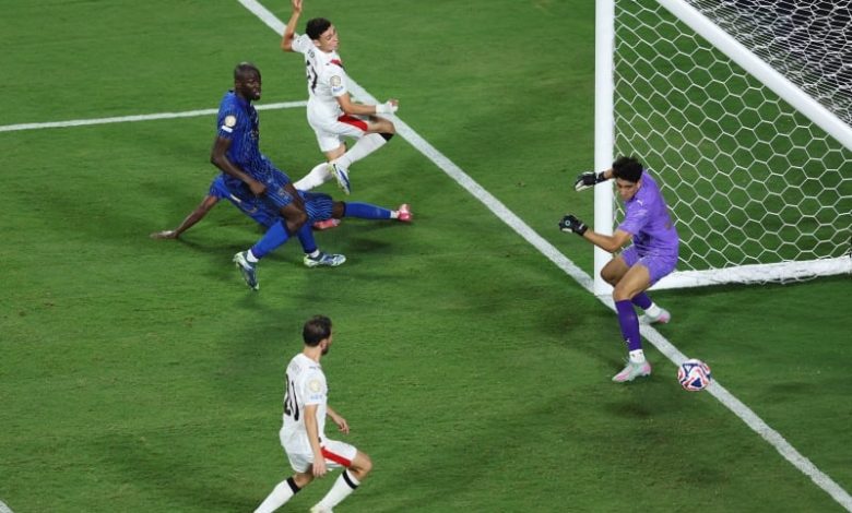 مان سيتي يخسر أمام الهلال السعودي مان سيتي يخسر أمام الهلال السعودي