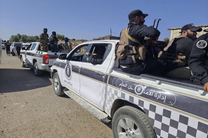 مرصد سوري: 37 قتيلا في نزاع طائفي