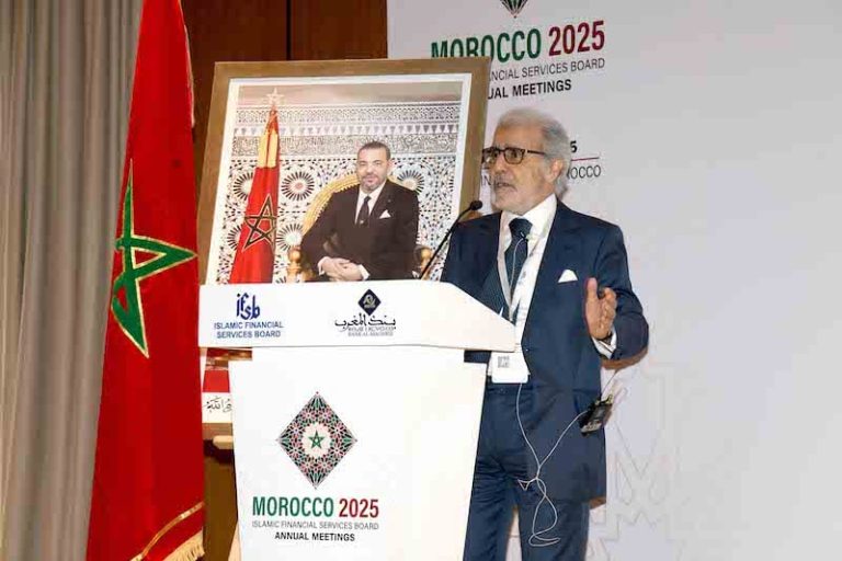 والي بنك المغرب يكشف تحديات