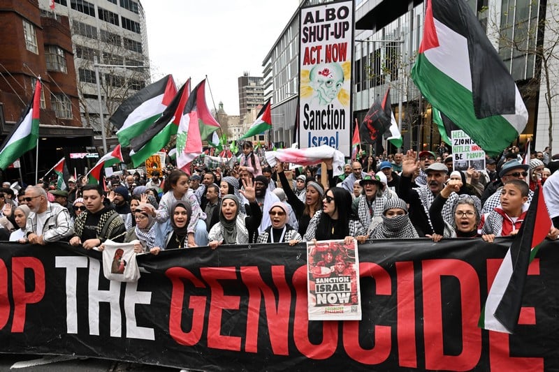 آلاف الأستراليين يهتفون فلسطين حرة