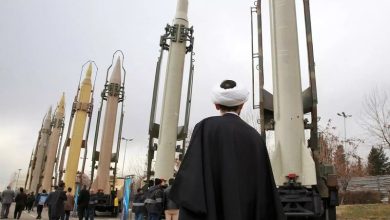 إيران تهدد باستخدام صواريخ جديدة