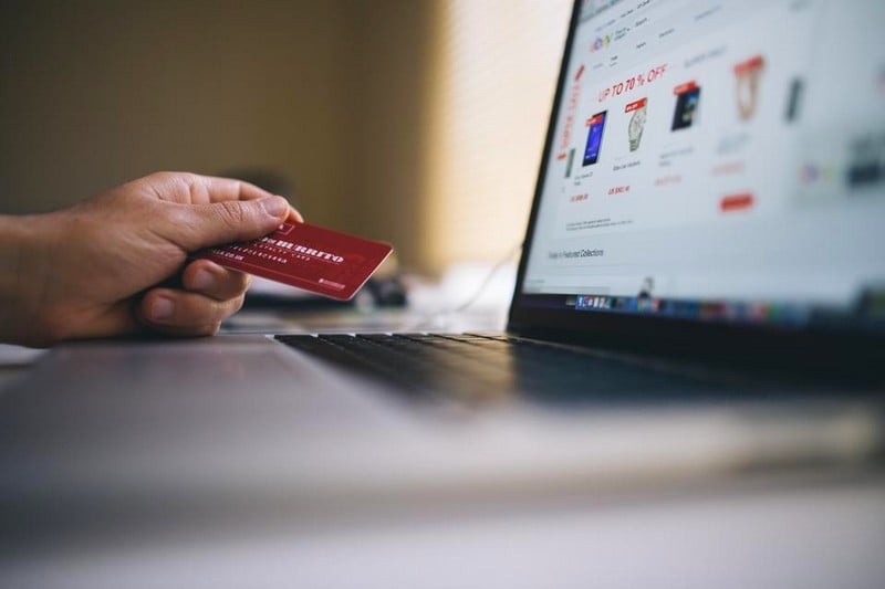 استطلاع يكشف جاهزية 78 % من المغاربة للانخراط في الاقتصاد الرقمي