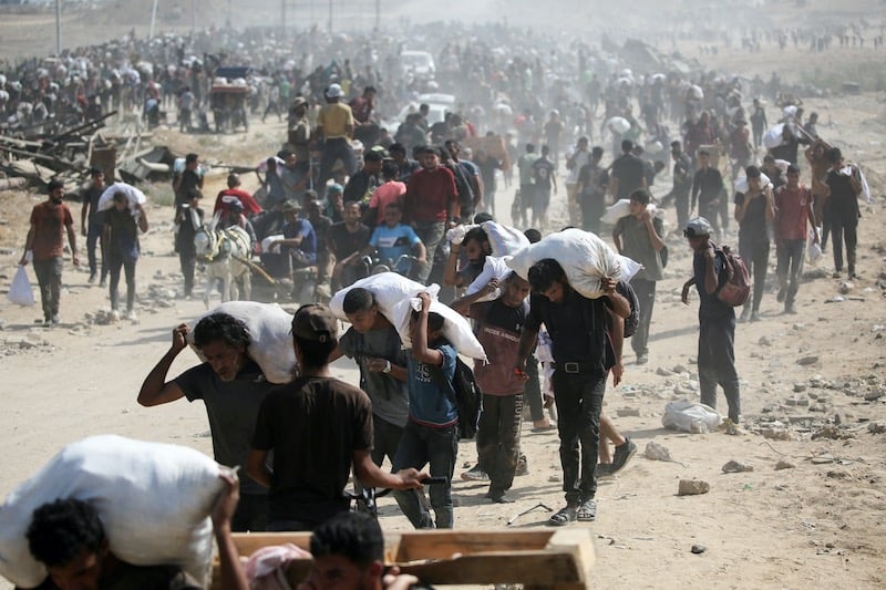 الفوضى تعيق المساعدات في غزة