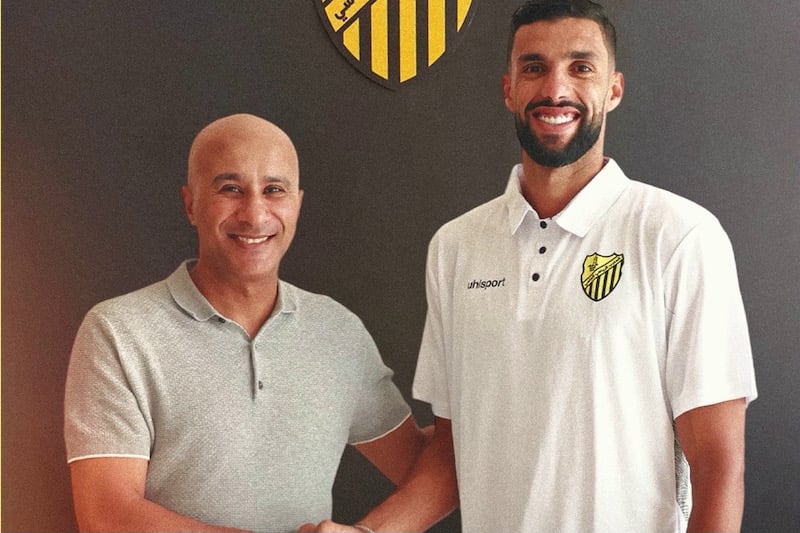المغرب الفاسي يقوي الدفاع بالرحيلي