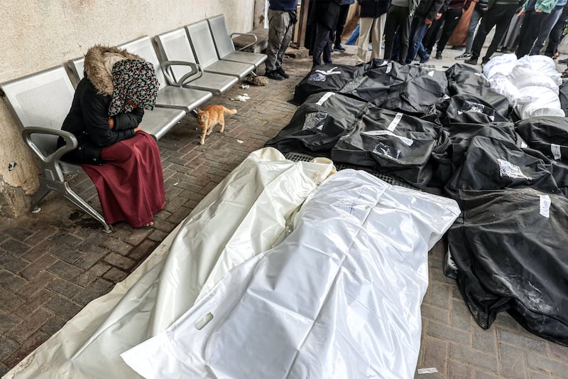 قصف إسرائيلي يقتل 39 فلسطينيا