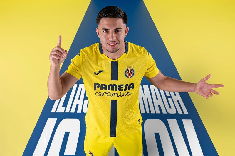 أخوماش يعود بعد 10 أشهر من الغياب أخوماش يعود بعد 10 أشهر من الغياب