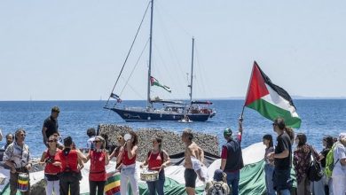 أسطول "الصمود العالمي" يتحدى الحصار الإسرائيلي بالإبحار إلى قطاع غزة