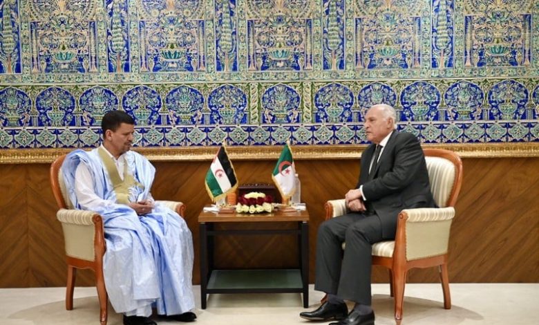 الجزائر تستغل العضوية الأممية لدعم الانفصاليين قبل اجتماع مجلس الأمن الجزائر تستغل العضوية الأممية لدعم الانفصاليين قبل اجتماع مجلس الأمن