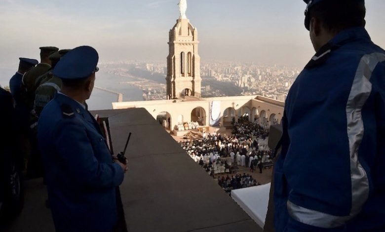 الجزائر تنهي استفادة فرنسا من أملاك