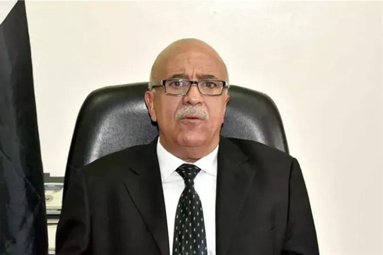 "الحوثي" تعلن مقتل رئيس الحكومة ووزراء