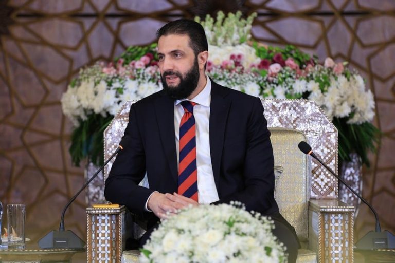 الشرع: توحيد سوريا لا يكون بالدماء