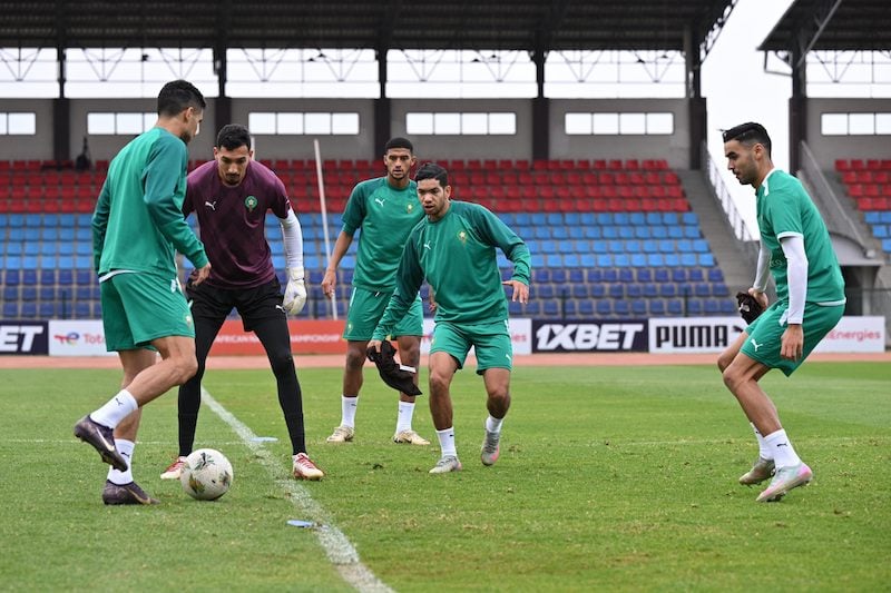 "المحليون" يواصلون التحضير للقاء كينيا