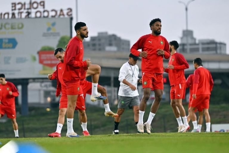 المنتخب المحلي يستعد للقاء زامبيا