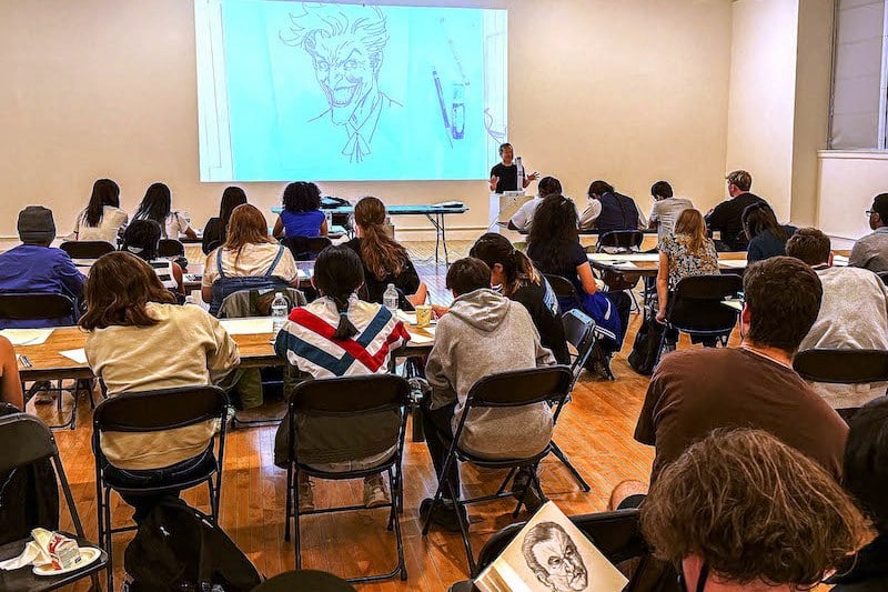 جامعة "برينستون" تُلغي رسومًا دراسية