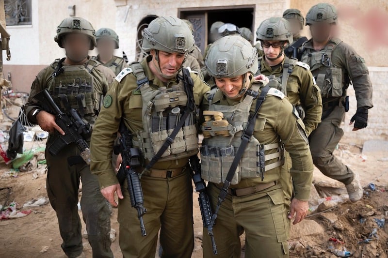 خطة السيطرة على غزة .. تصعيد عسكري يهدد مباحثات الهدنة بالانهيار