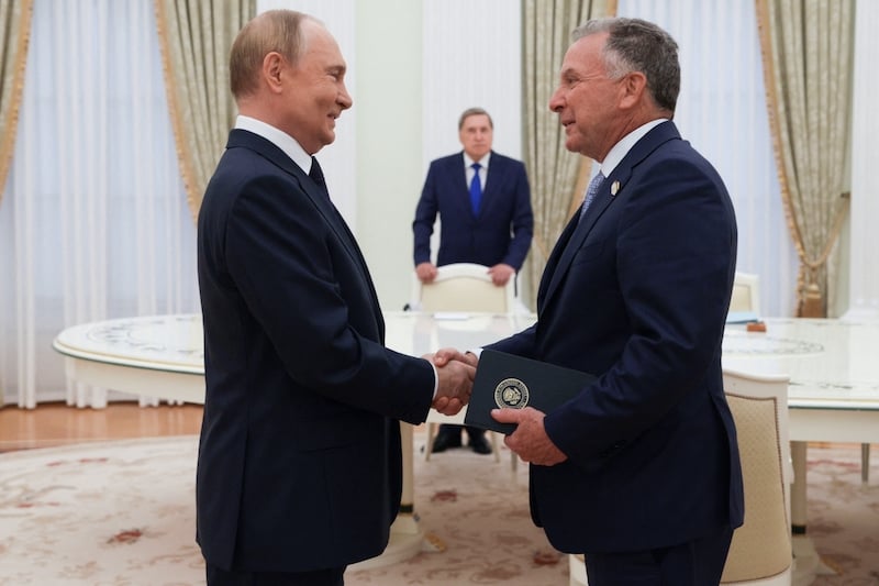 روسيا تشيد بجلسة مباحثات مع أمريكا روسيا تشيد بجلسة مباحثات مع أمريكا