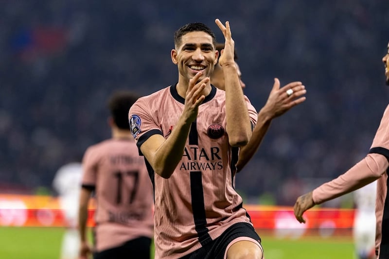 صحيفة إسبانية: حكيمي يكسب "المعركة الأولى" نحو التتويج بالكرة الذهبية صحيفة إسبانية: حكيمي يكسب "المعركة الأولى" نحو التتويج بالكرة الذهبية