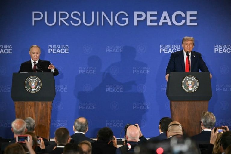قمة ترامب وبوتين في "ألاسكا" تنتهي دون اتفاق نهائي حول أوكرانيا
