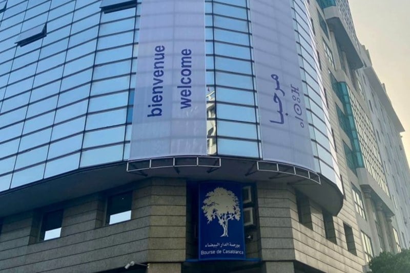 بورصة البيضاء تبدأ الأسبوع بـ