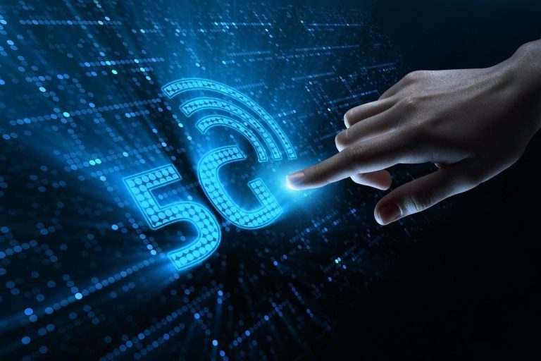 تواصل تركيب هوائيات 5G في مدن مغربية