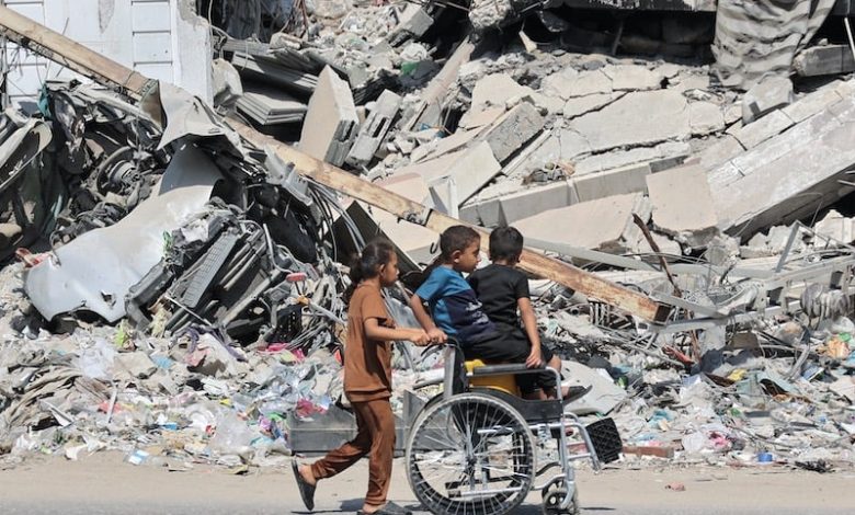 21 ألف طفل في غزة يعانون إعاقات 21 ألف طفل في غزة يعانون إعاقات