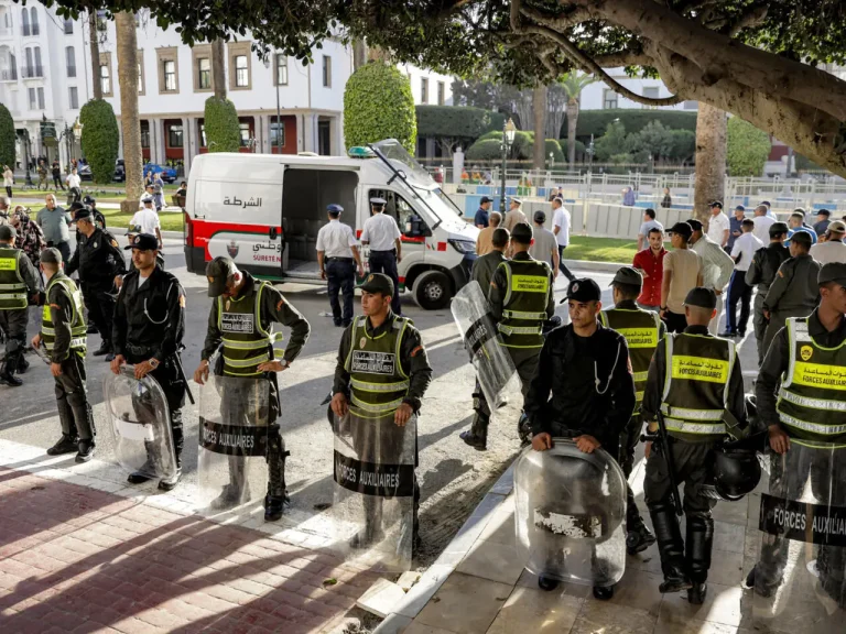فنانون وإعلاميون يدعمون احتجاجات "جيل Z" في المغرب ويطالبون بالإصلاح
